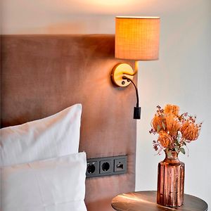 Standard Zimmer mit Kingsize-Bett